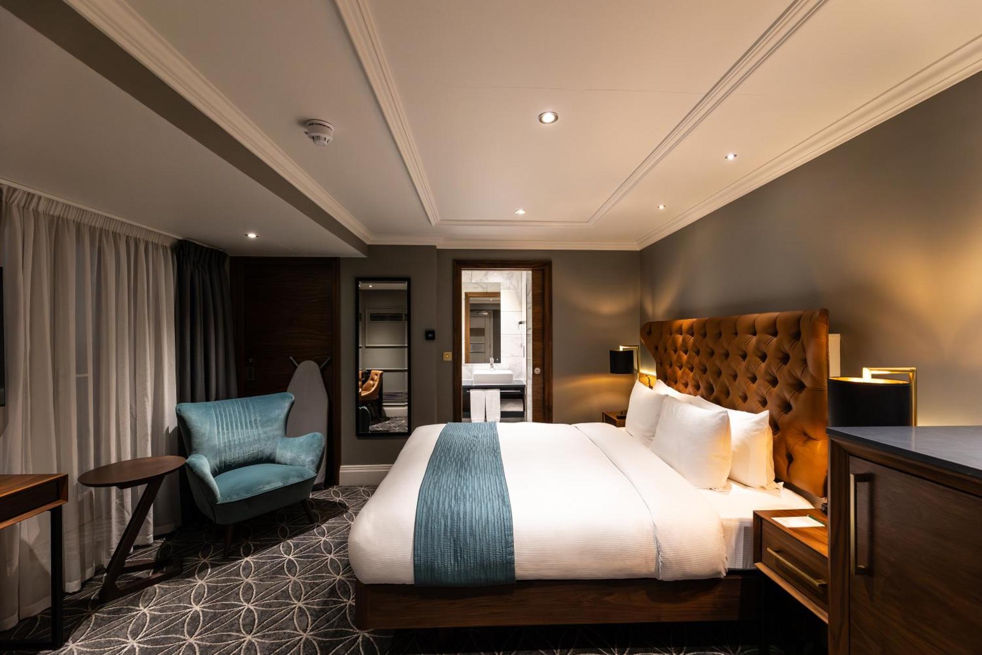 100 Queen'S Gate Hotel London, Curio Collection By Hilton Extérieur photo