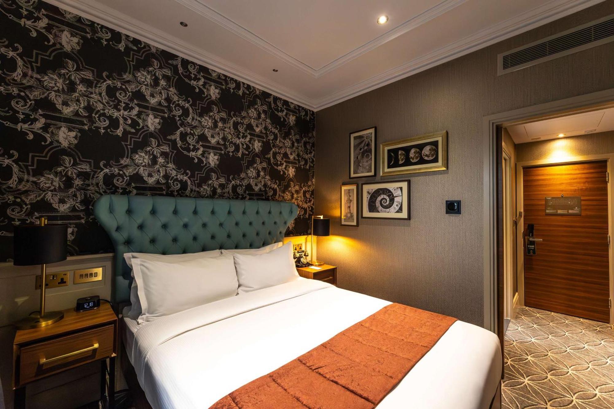 100 Queen'S Gate Hotel London, Curio Collection By Hilton Extérieur photo